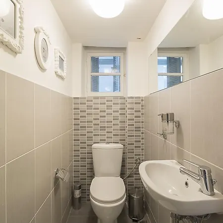 Authentic Retro Flat In Center #feelslikehome דירה *