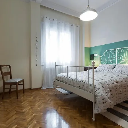 Authentic Retro Flat In Center #feelslikehome סלוניקי