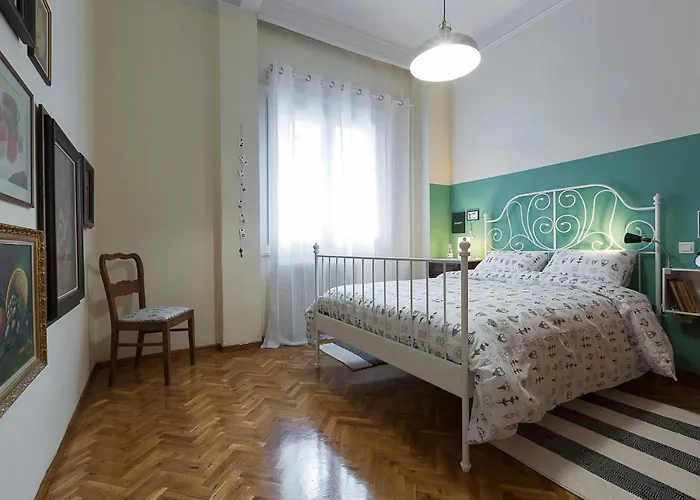 Authentic Retro Flat In Center #feelslikehome Salonicco