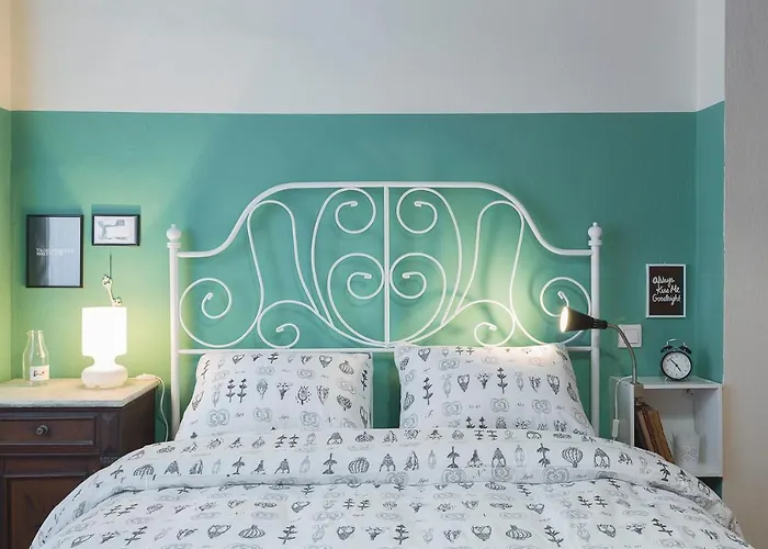 Authentic Retro Flat In Center #feelslikehome Daire